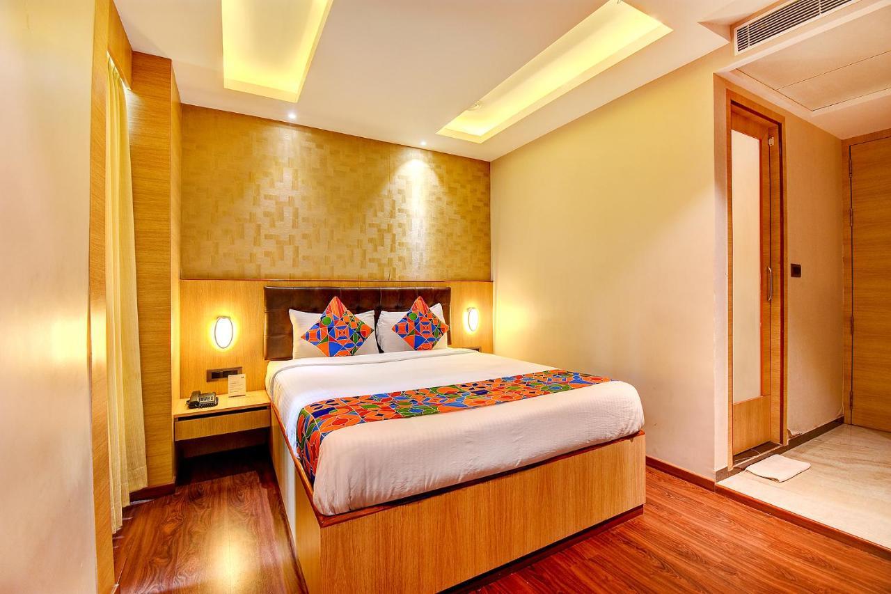 Fabhotel S Comfort Inn - Indiranagar Bangalore Esterno foto