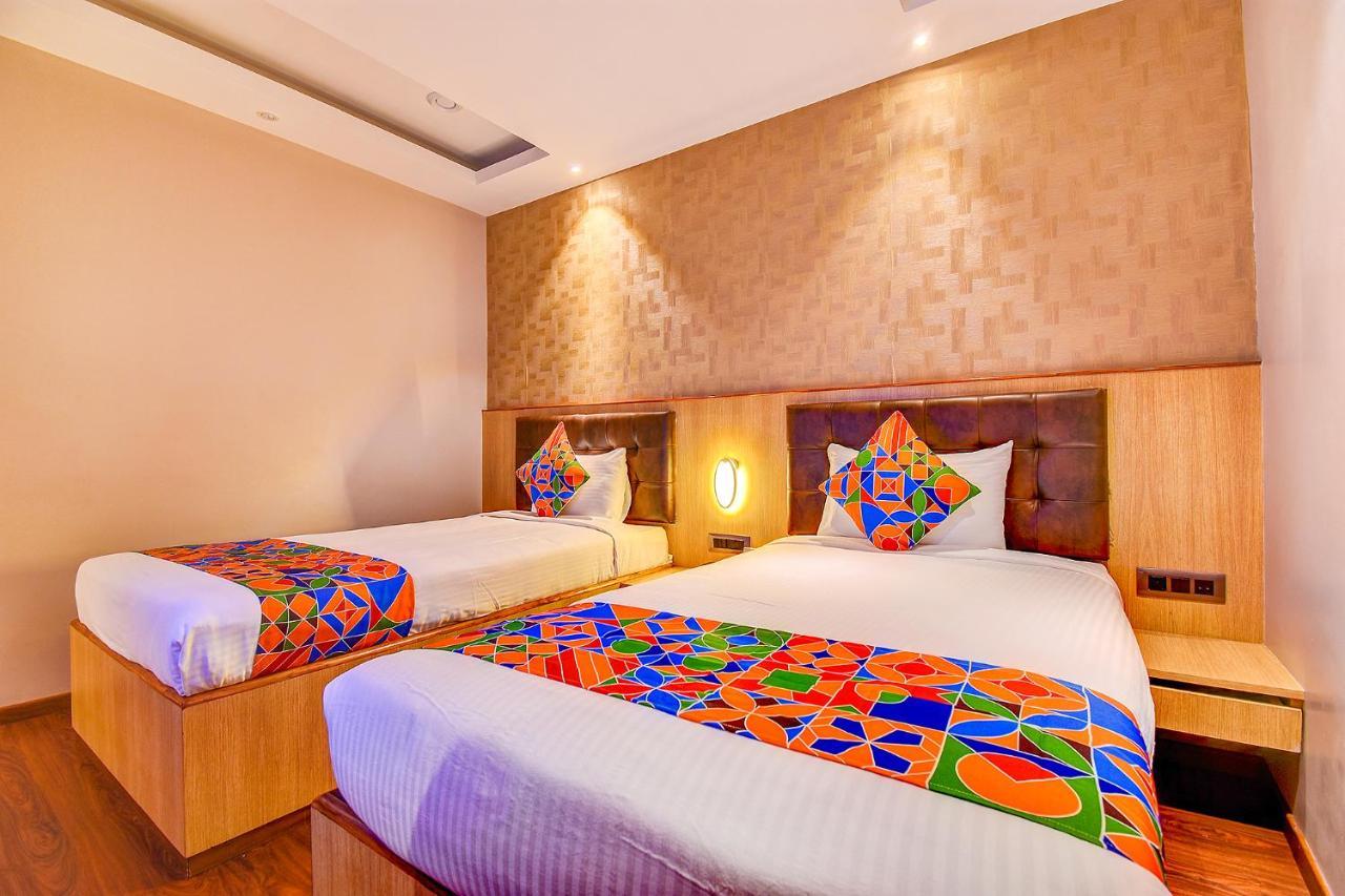 Fabhotel S Comfort Inn - Indiranagar Bangalore Esterno foto